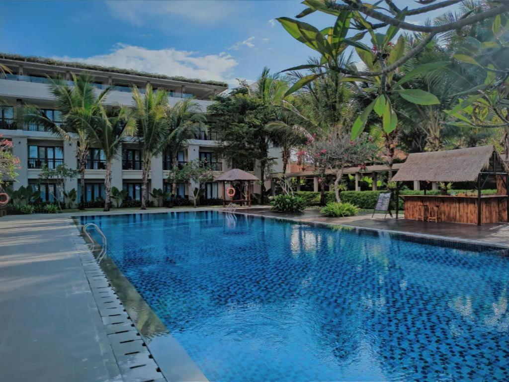 El Hotel Banyuwangi Бануванги Екстериор снимка