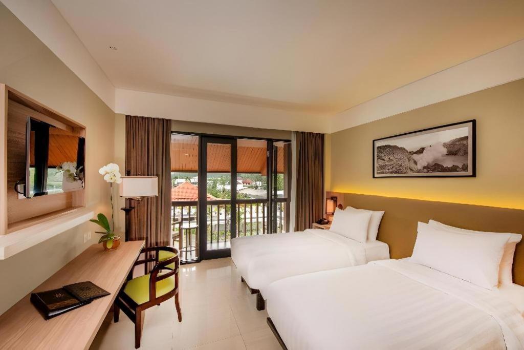 El Hotel Banyuwangi Бануванги Екстериор снимка